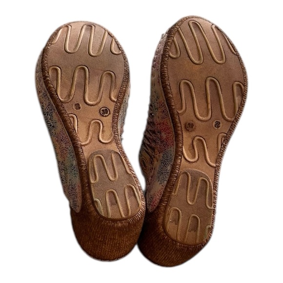 Karyoka Leather Die Cut Comfort Wedges Shoes Slides - Picture 9 of 10